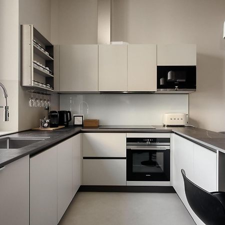 Navigli, 90 Square Meters, Free Parking Ripa Ticinese Apartment Milano Ngoại thất bức ảnh